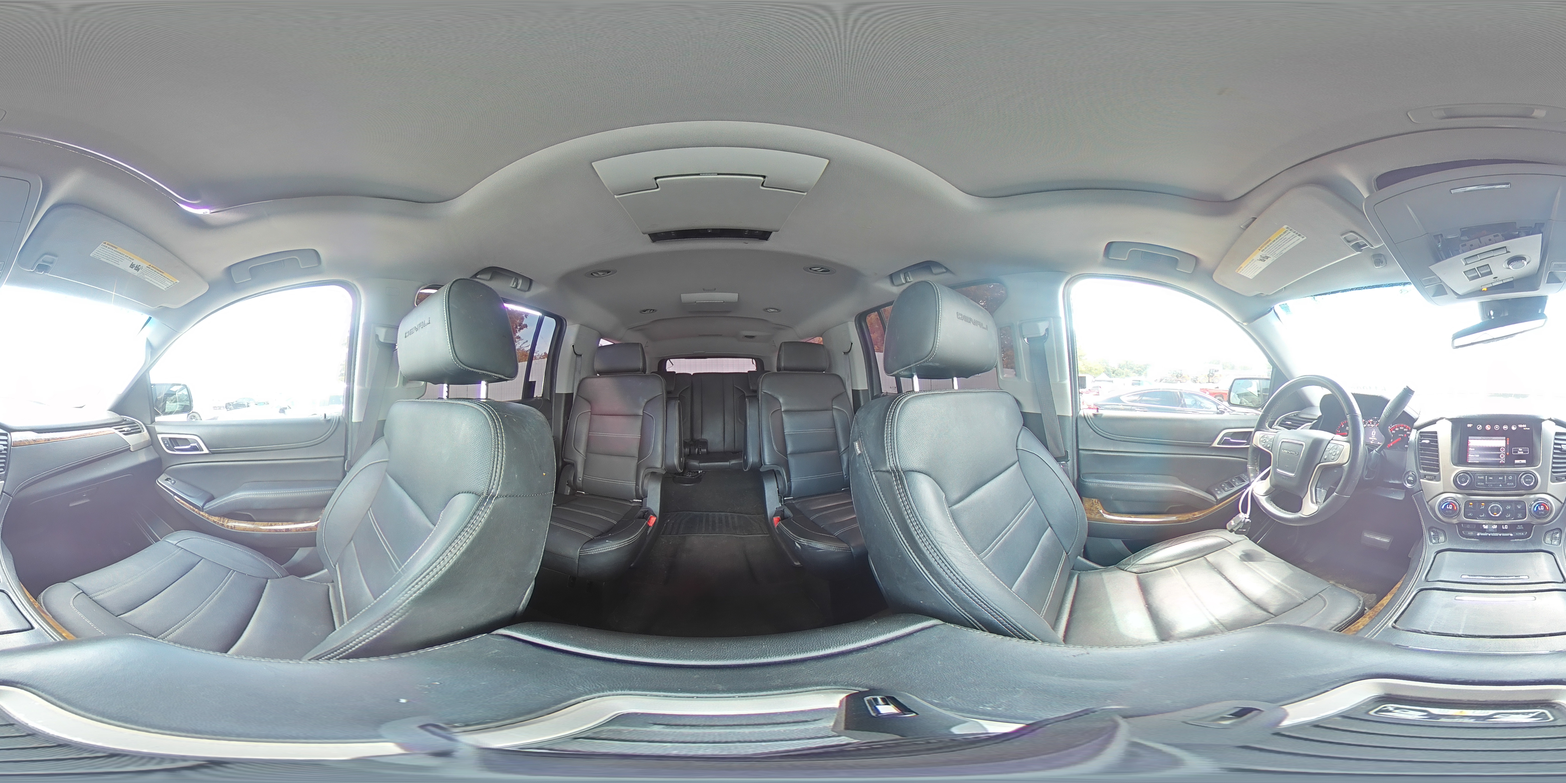 2016 GMC Yukon Xl Denali VIN: 1GKS2HKJ7GR270831 Lot: 64490645