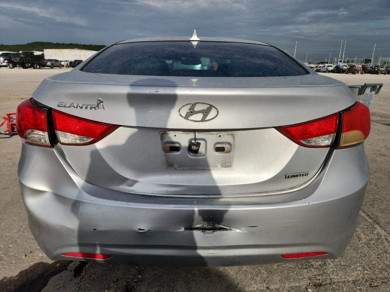 2013 Hyundai Elantra Gls VIN: 5NPDH4AE7DH230557 Lot: 66889735