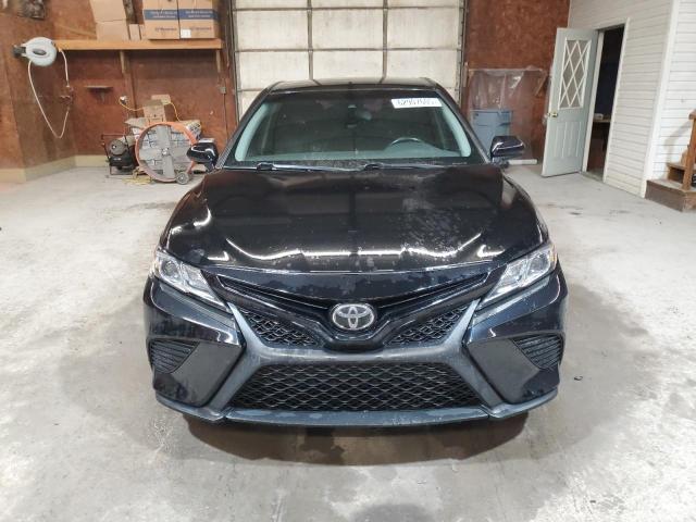  TOYOTA CAMRY 2018 Czarny