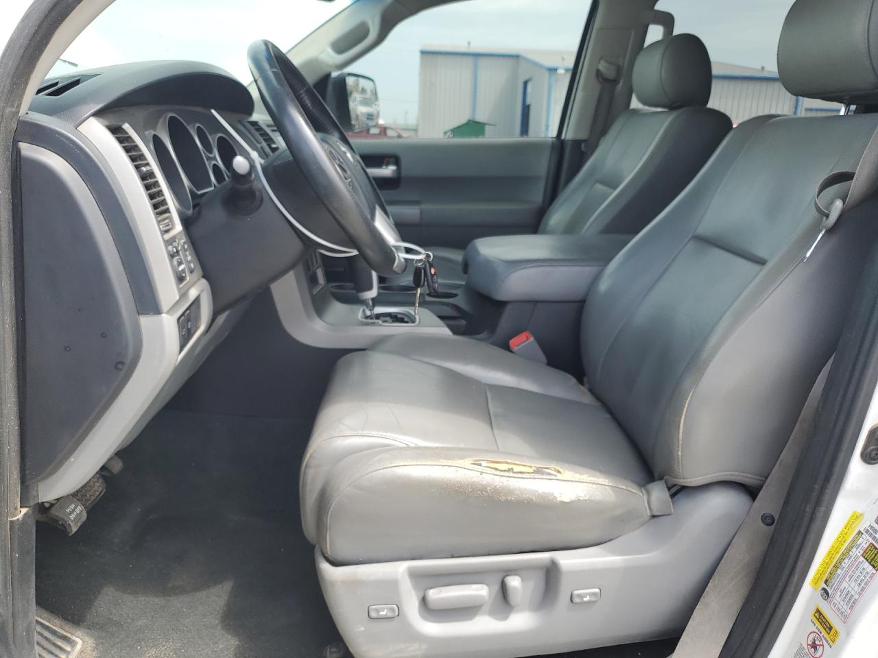 2014 Toyota Sequoia Limited VIN: 5TDKY5G19ES053023 Lot: 64773675