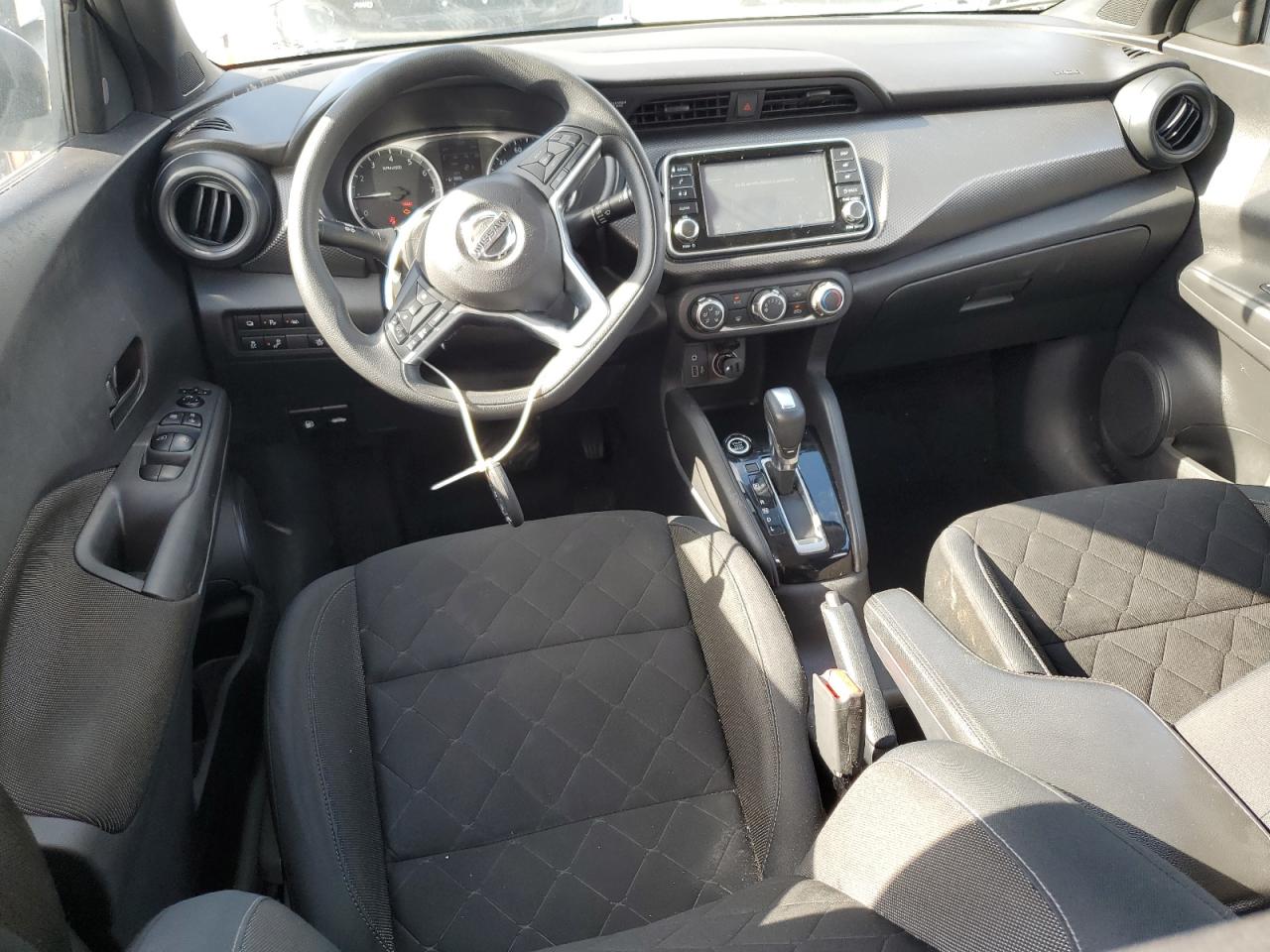 3N1CP5BV0LL495373 2020 Nissan Kicks S