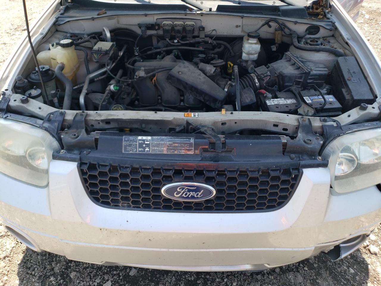2005 Ford Escape Limited VIN: 1FMYU04175KD88717 Lot: 65957955