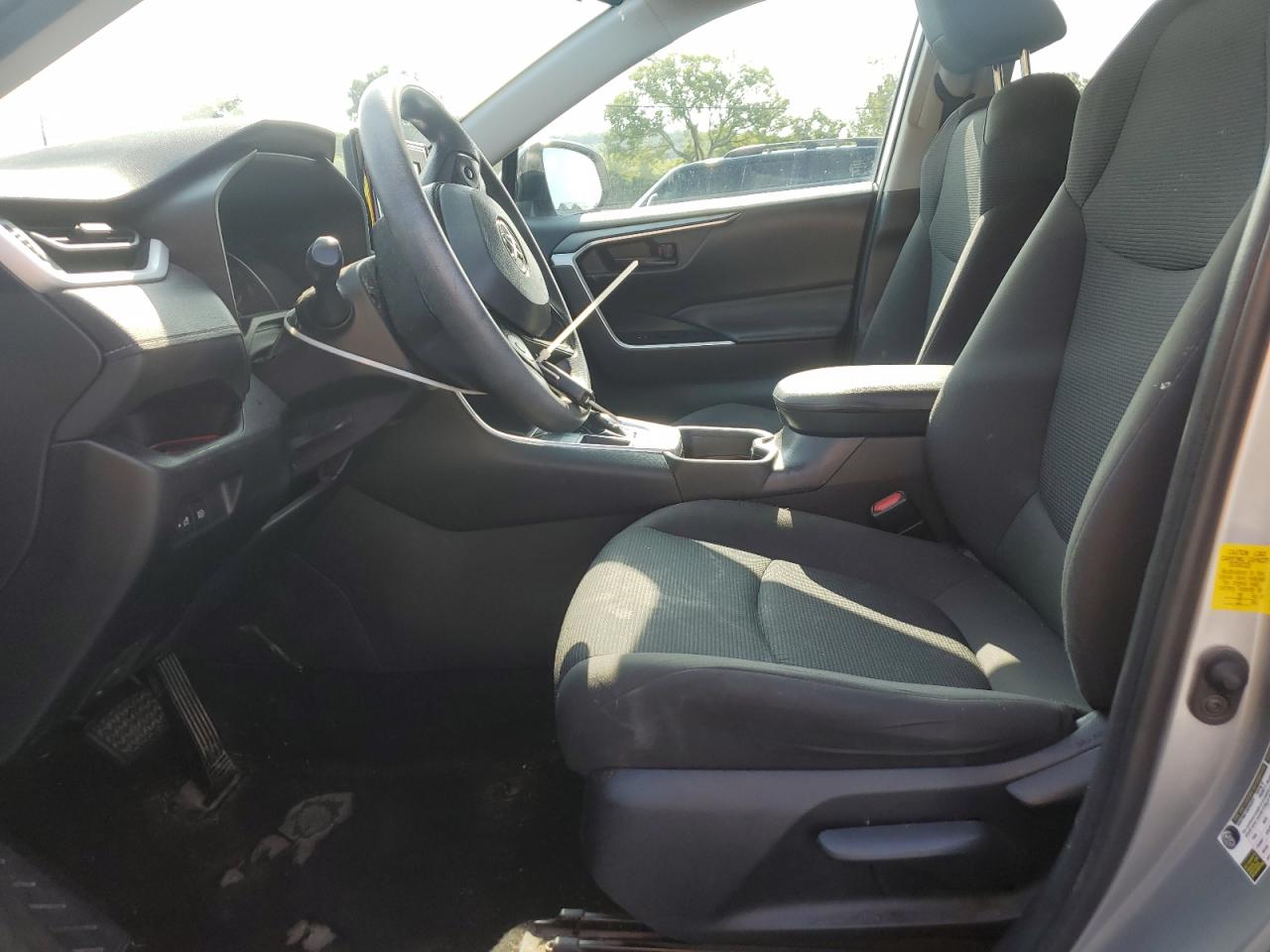 2020 Toyota Rav4 Le VIN: 2T3K1RFV8LC074300 Lot: 65372645