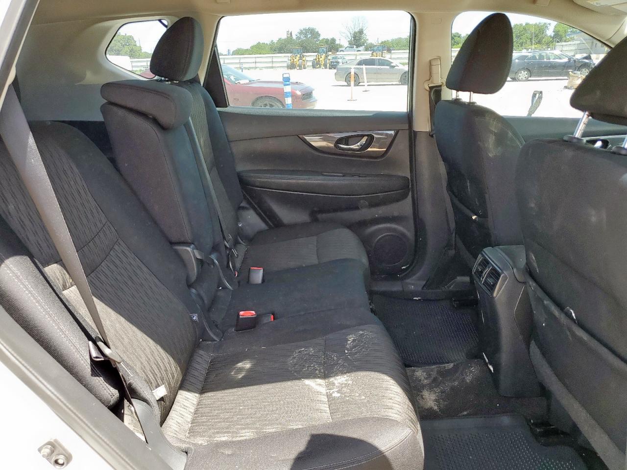 2018 Nissan Rogue S VIN: 5N1AT2MT4JC709103 Lot: 65226225