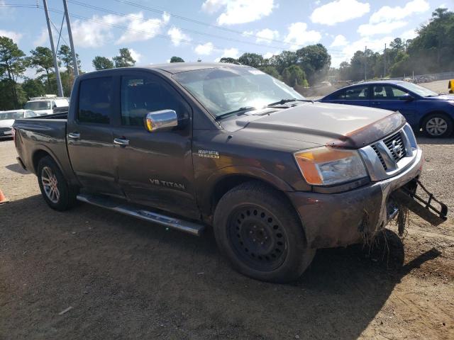 Pickups NISSAN TITAN 2015 Gray