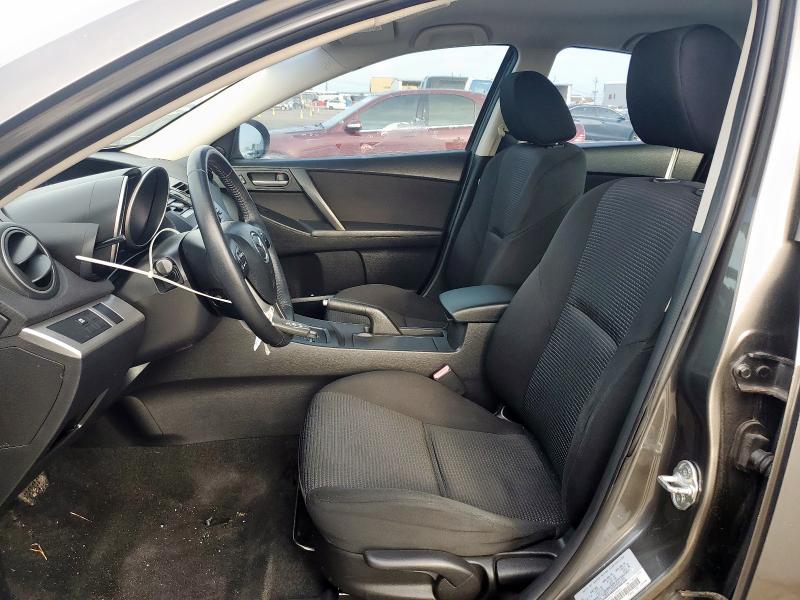Sedans MAZDA 3 2013 Gray