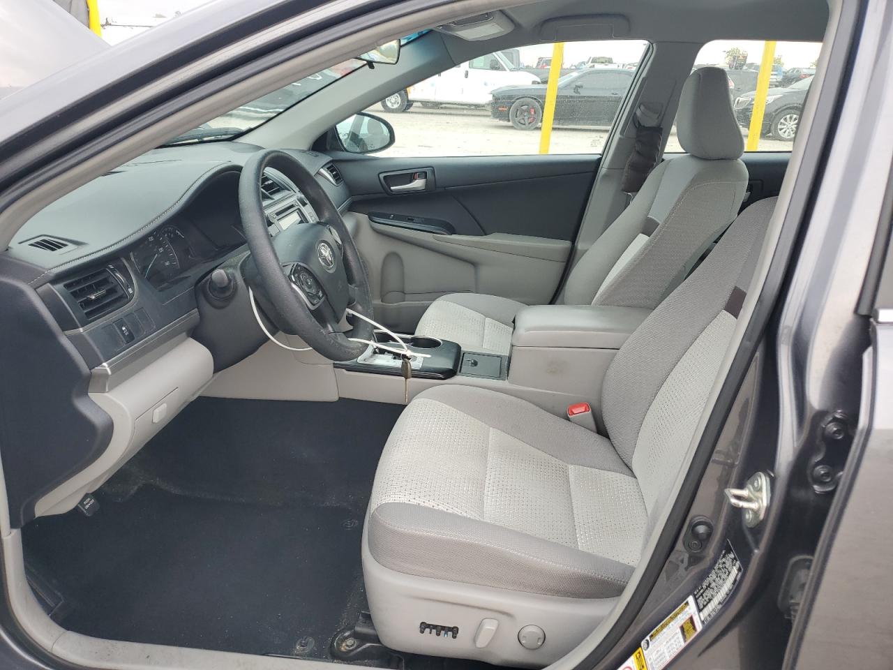 4t4bf1fk3er420228 4T4BF1FK3ER420228 2014 Toyota Camry L