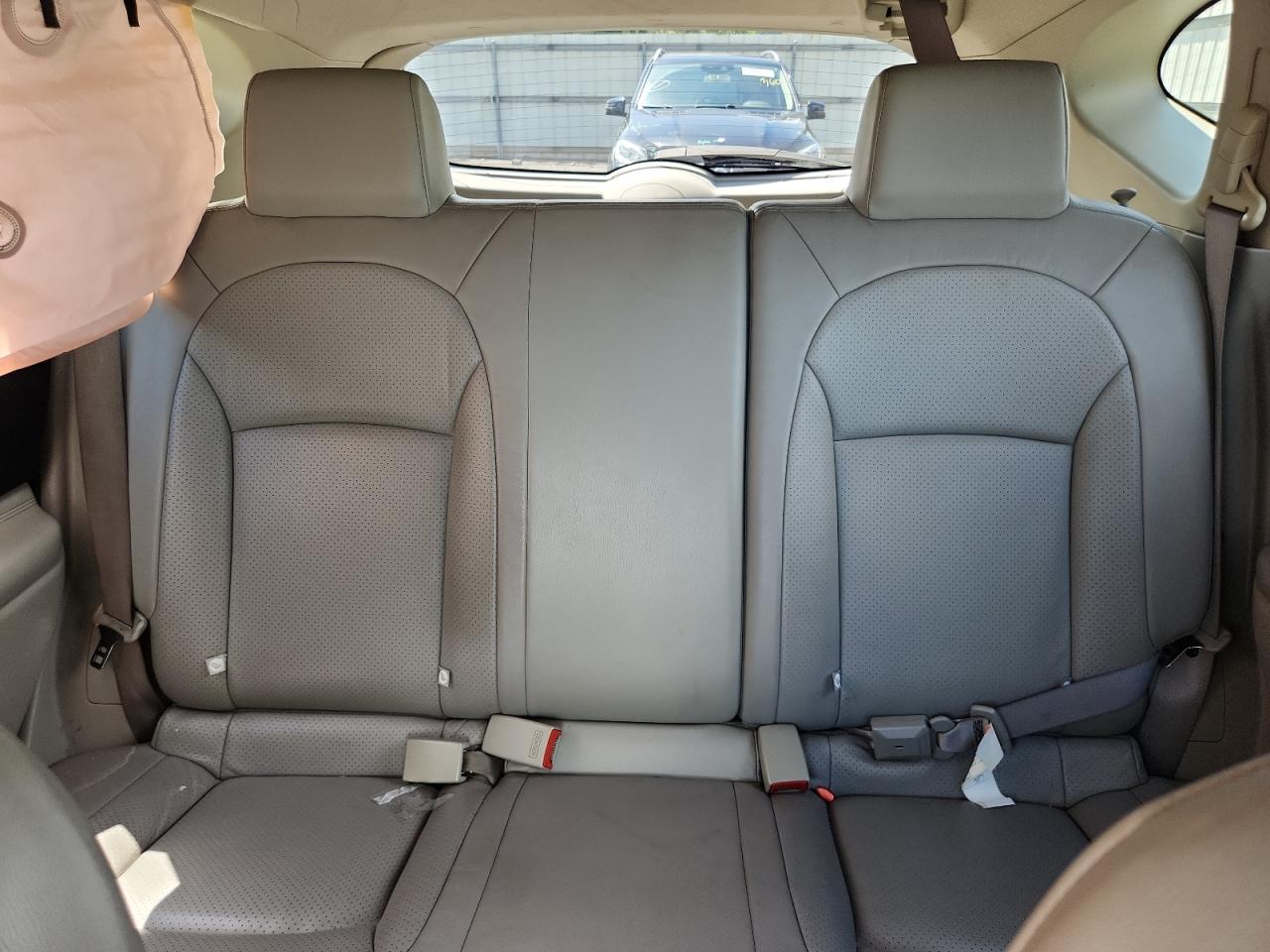 2011 Nissan Rogue S VIN: JN8AS5MV5BW661724 Lot: 63838355