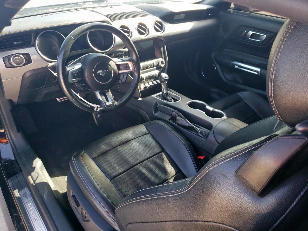 2022 Ford Mustang VIN: 1FATP8UH2N5104058 Lot: 65413215