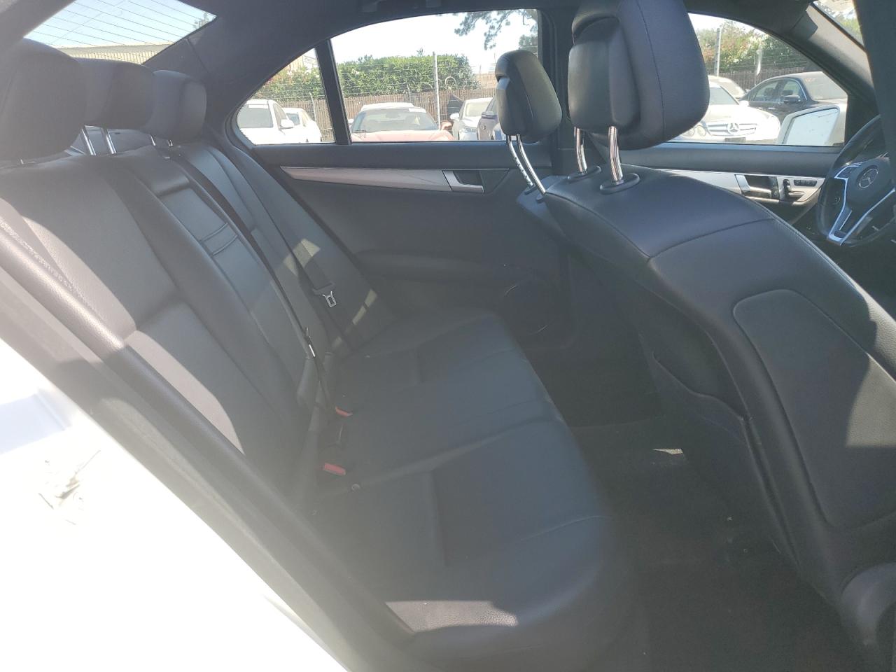 2013 Mercedes-Benz C 250 VIN: WDDGF4HB7DR267492 Lot: 64426115