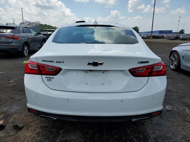 Sedans CHEVROLET MALIBU 2017 Biały