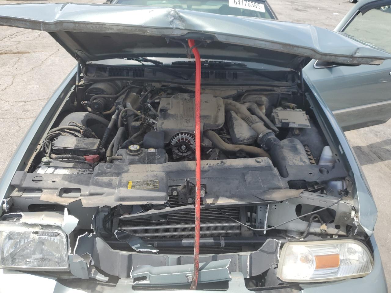 2006 Mercury Grand Marquis Gs VIN: 2MEFM74V16X613542 Lot: 64176385
