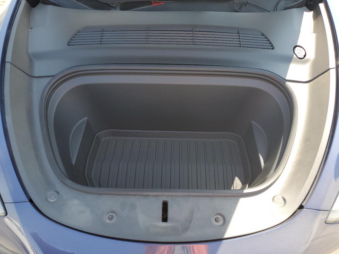 5YJYGDEE9MF060943 2021 Tesla Model Y