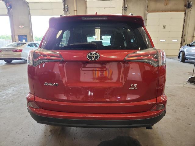 Parquets TOYOTA RAV4 2017 Czerwony