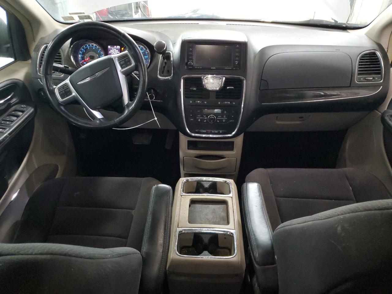 2011 Chrysler Town & Country Touring VIN: 2A4RR5DG5BR637146 Lot: 64197245