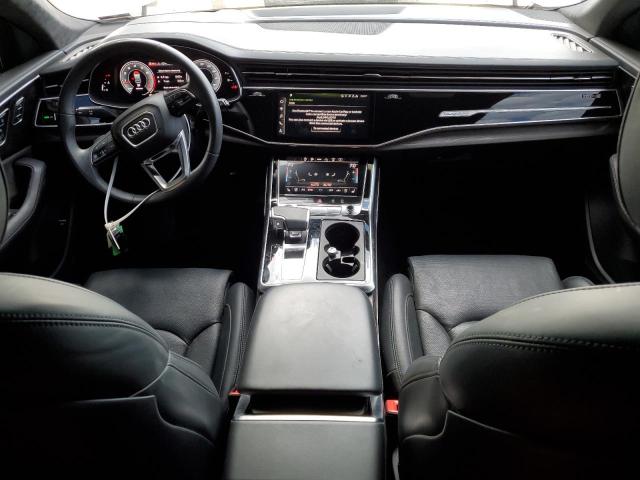  AUDI Q8 2021 Biały