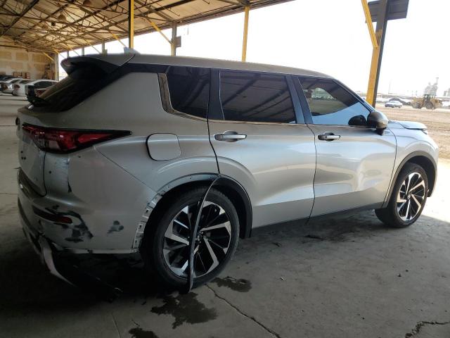  MITSUBISHI OUTLANDER 2024 Srebrny