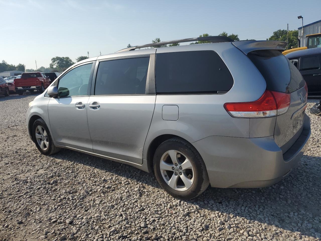 2011 Toyota Sienna Le VIN: 5TDKK3DC0BS057680 Lot: 65977525