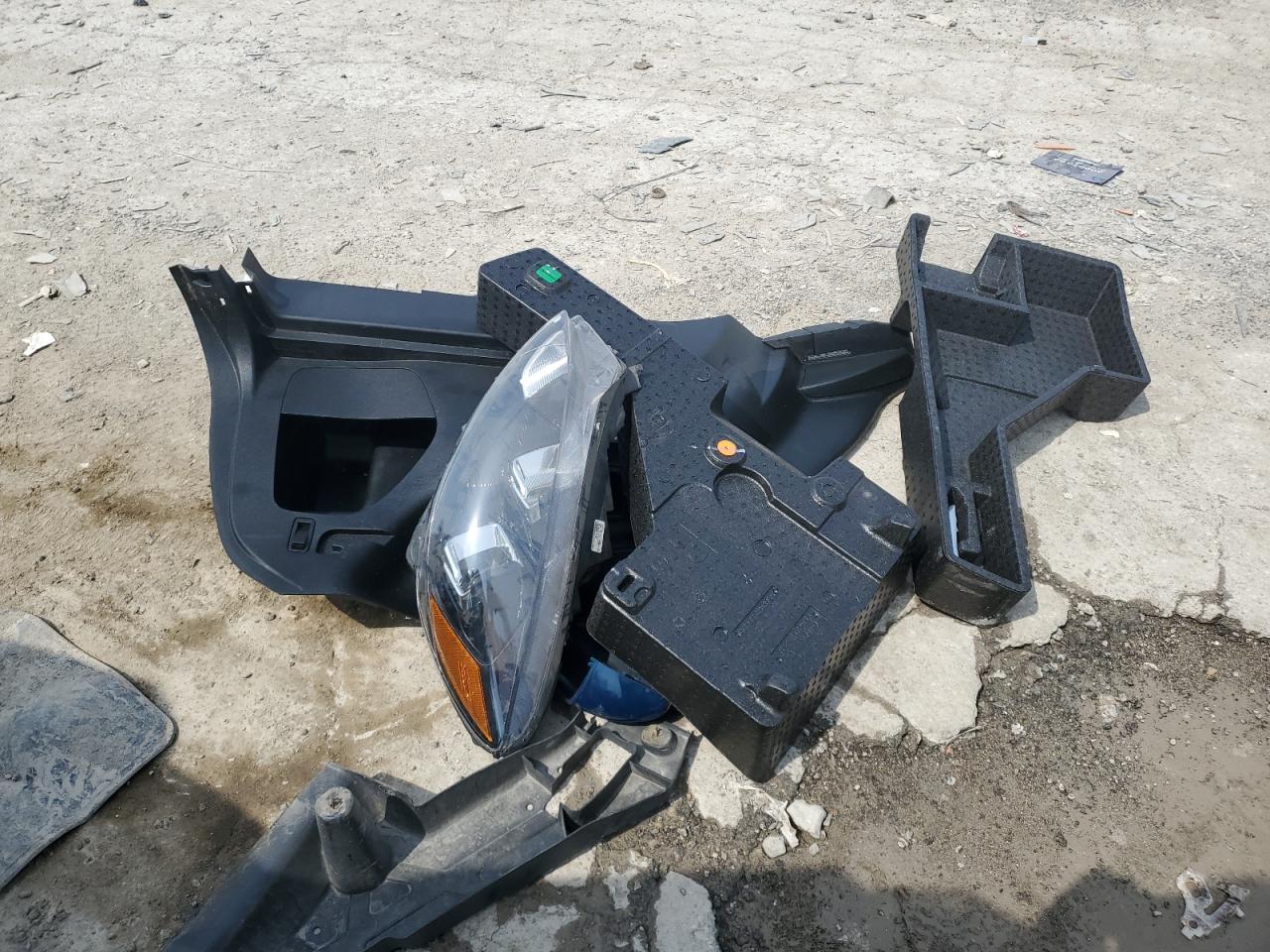 2020 Ford Edge Sel VIN: 2FMPK4J95LBA75529 Lot: 65220385