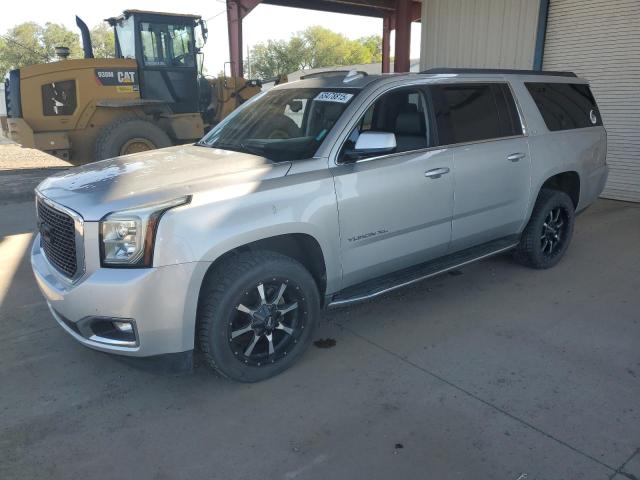  GMC YUKON 2017 Серебристый