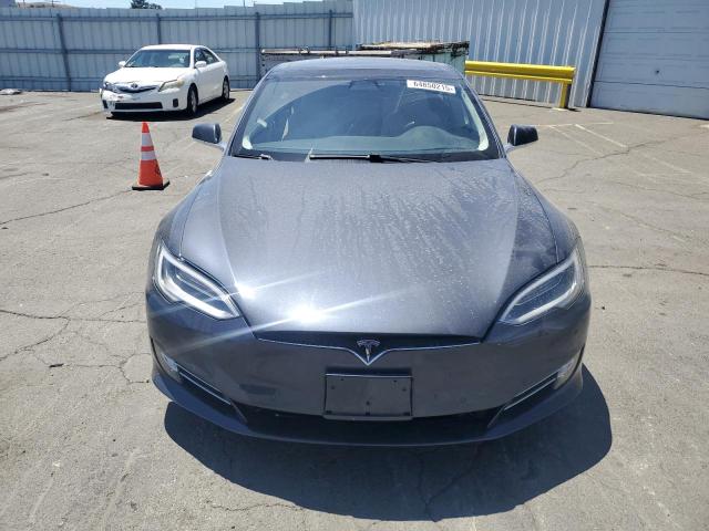 Хэтчбеки TESLA MODEL S 2016 Серый
