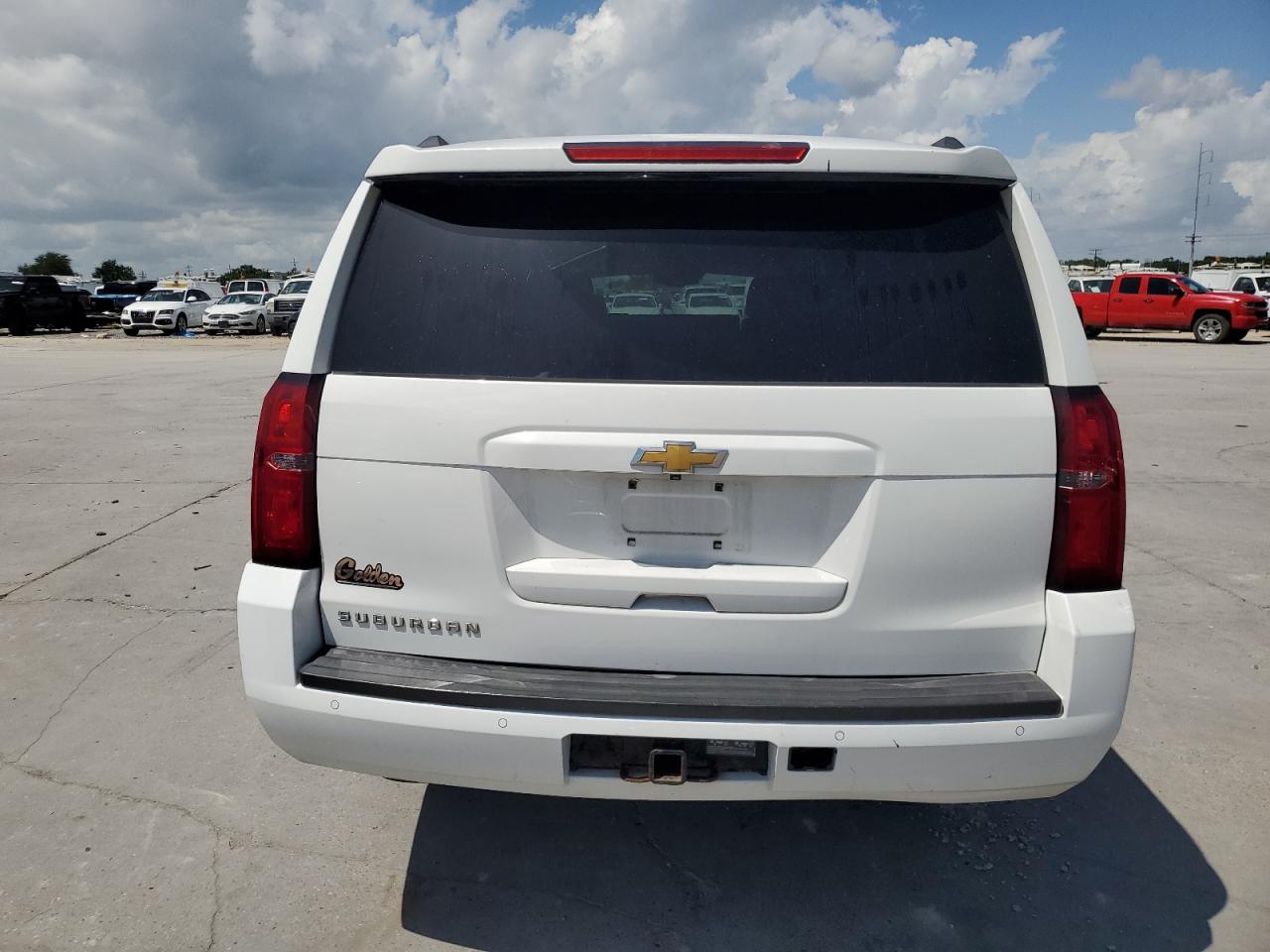 2015 Chevrolet Suburban C1500 Lt VIN: 1GNSCJKC8FR516177 Lot: 63685545