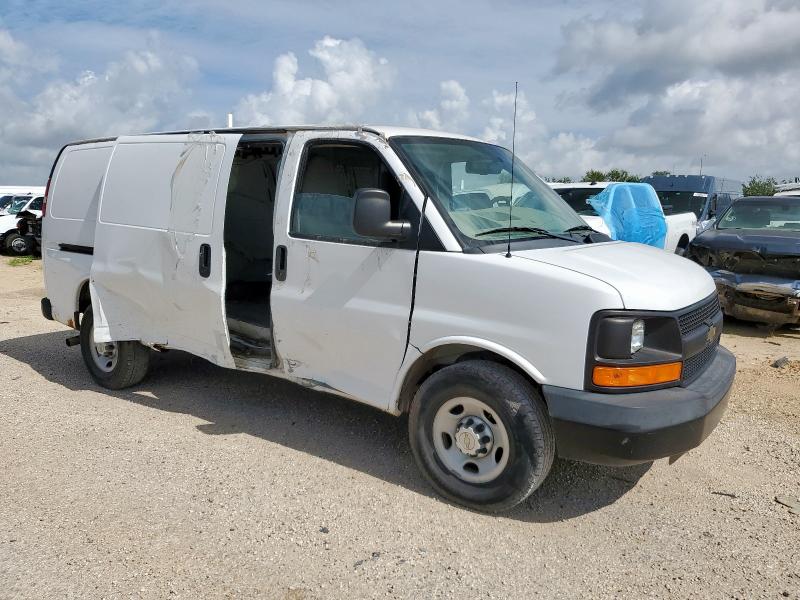 Vans CHEVROLET EXPRESS 2013 White