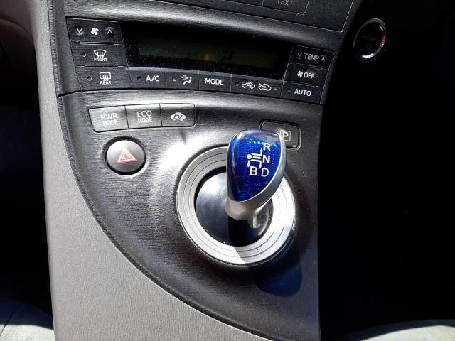 2011 TOYOTA PRIUS T4 V