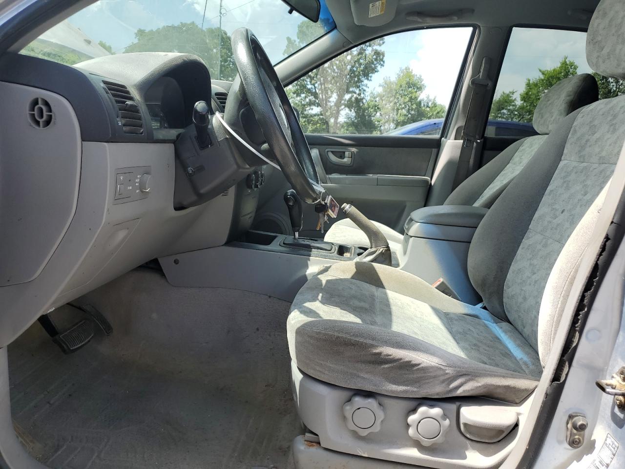 2005 Kia Sorento Ex VIN: KNDJC733055452597 Lot: 62981465