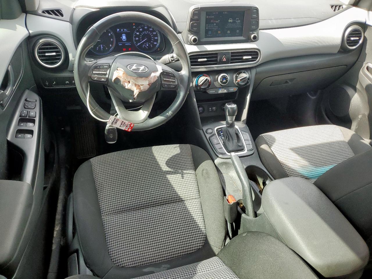 2020 Hyundai Kona Sel VIN: KM8K22AAXLU520298 Lot: 64858025
