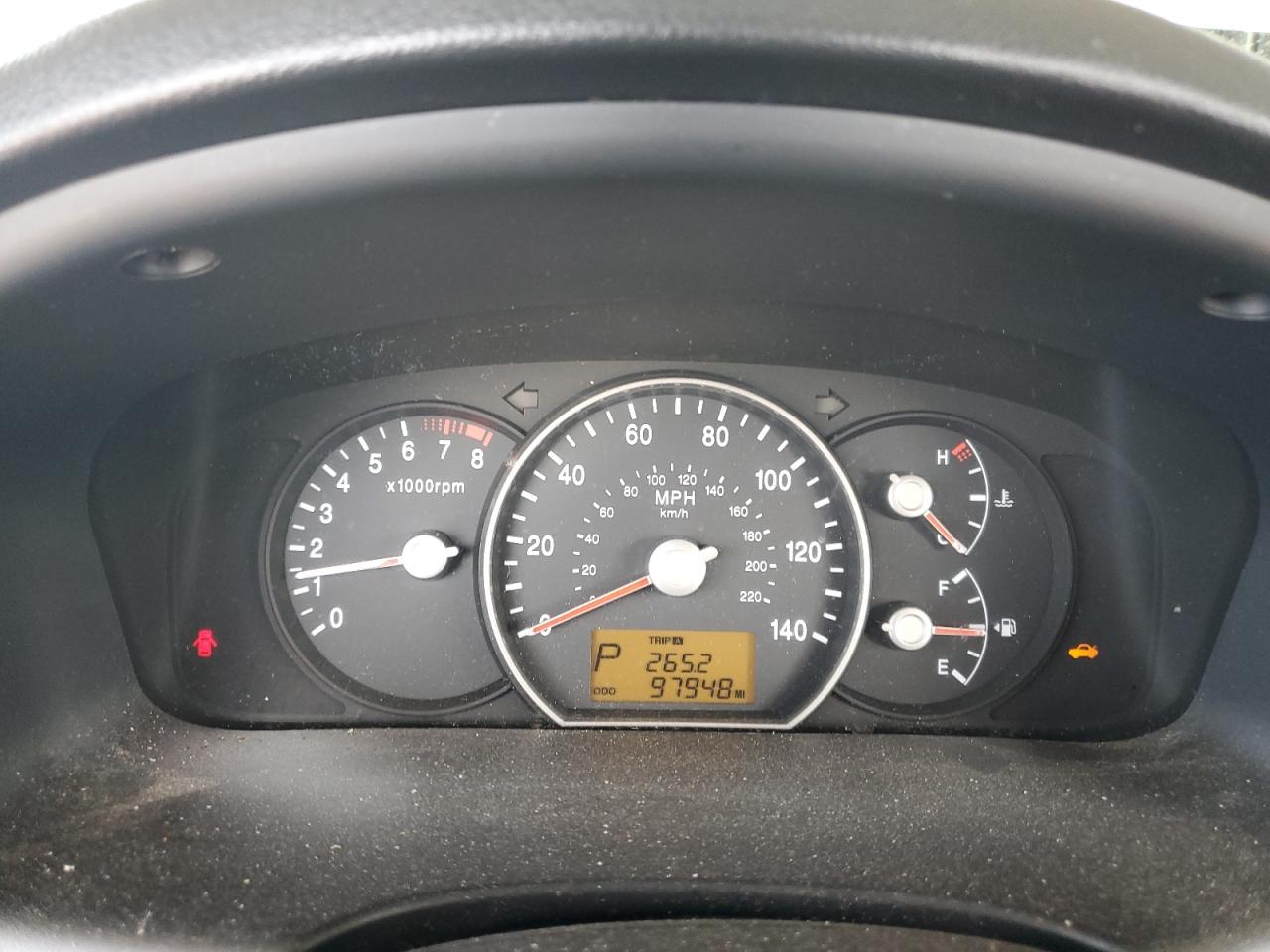 2008 Kia Rondo Base VIN: KNAFG525087199692 Lot: 65230255