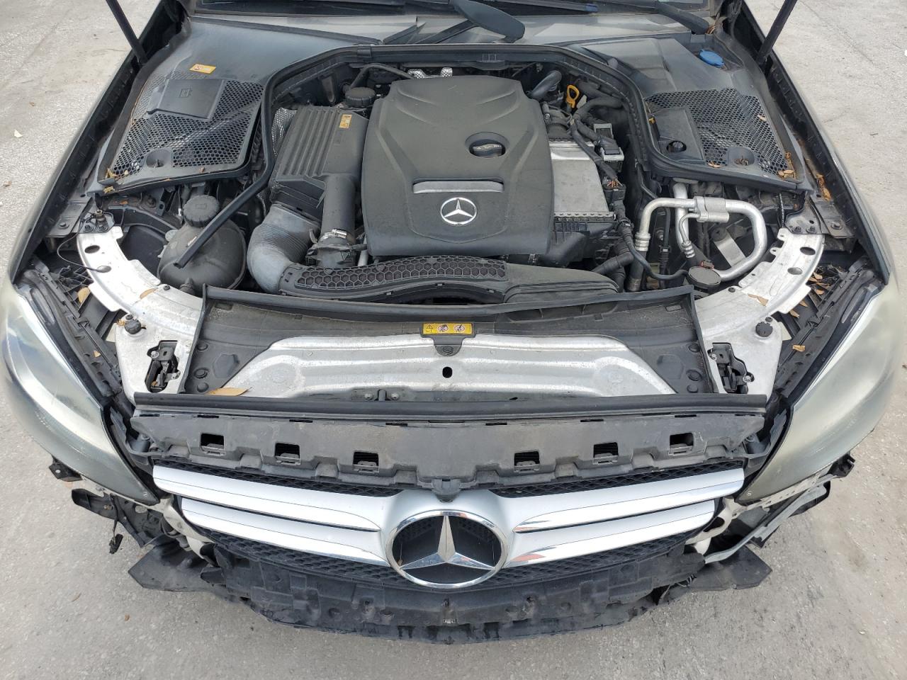 2016 Mercedes-Benz C 300 VIN: 55SWF4JBXGU122116 Lot: 63390525