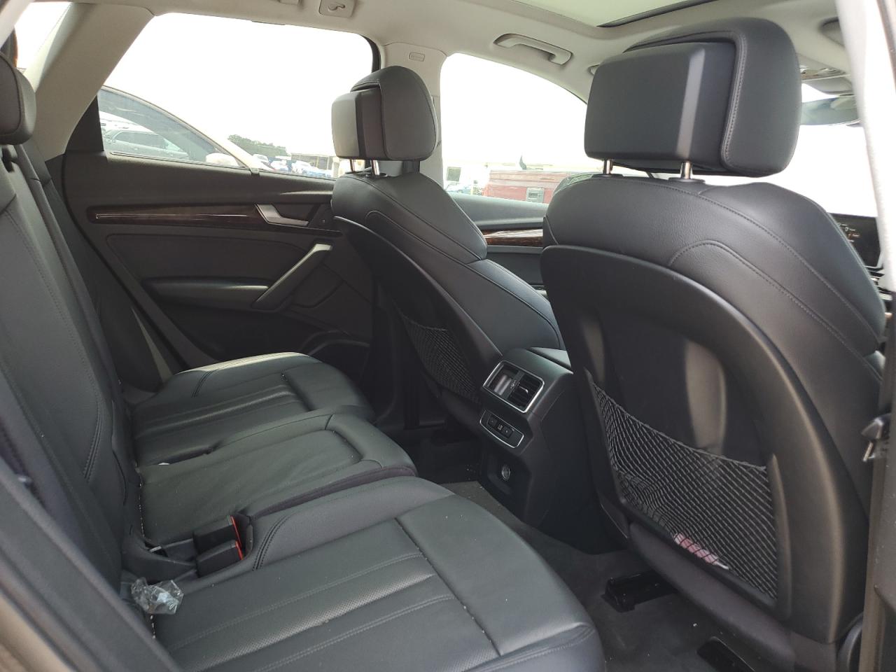 2018 Audi Q5 Premium Plus VIN: WA1BNAFY1J2024627 Lot: 65151135