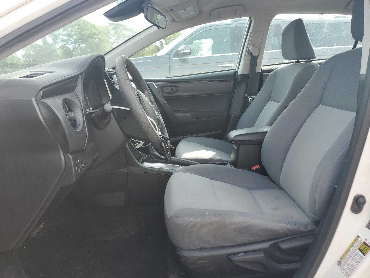 5yfburhe2jp836398 5YFBURHE2JP836398 2018 Toyota Corolla L