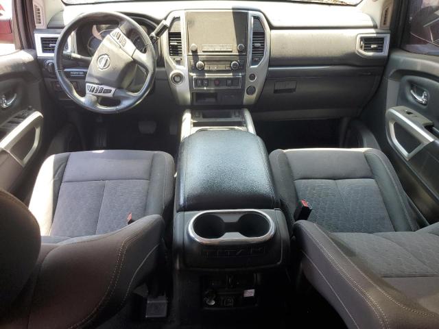  NISSAN TITAN 2020 Czerwony