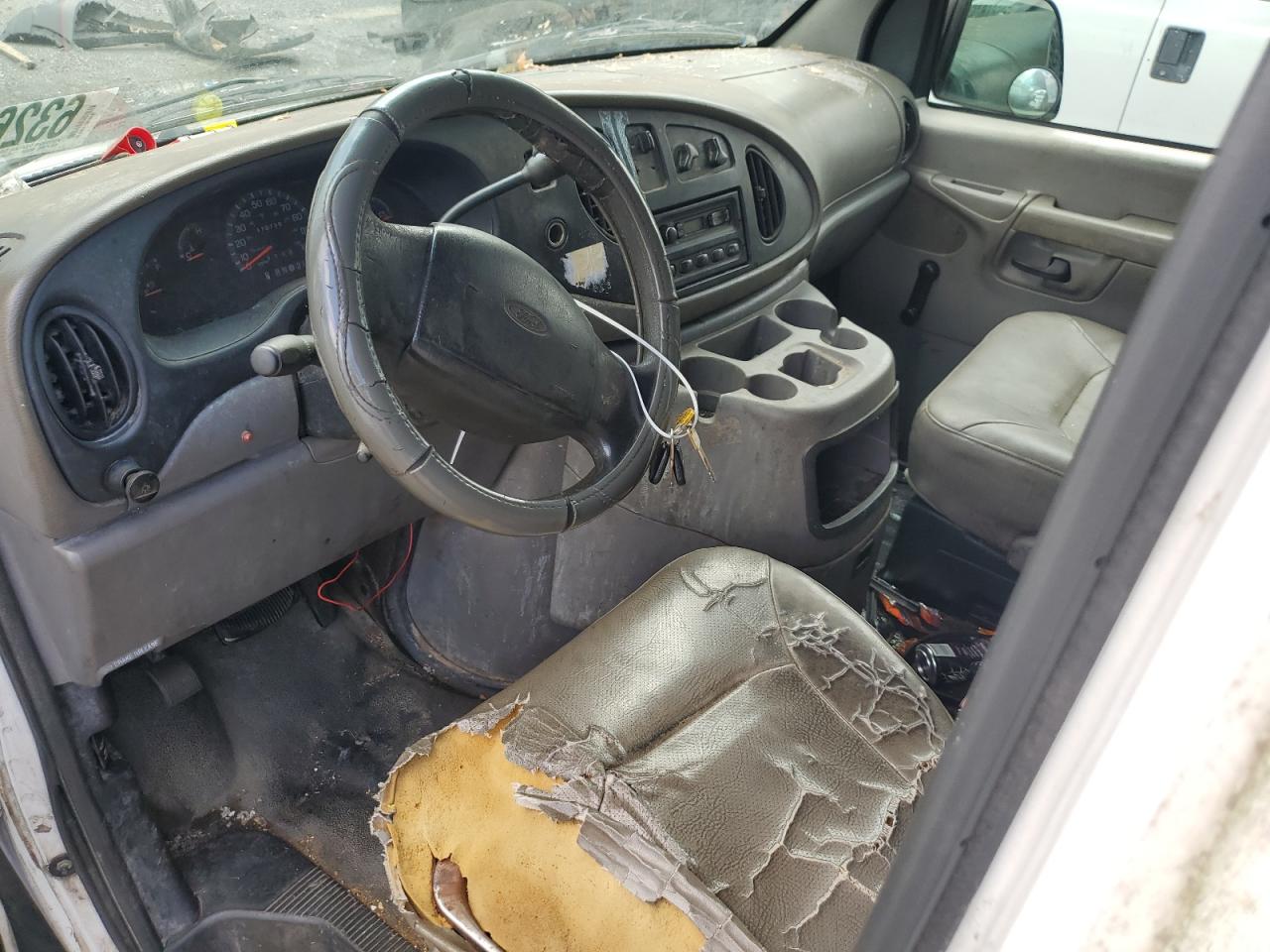 2002 Ford Econoline E350 Super Duty Van VIN: 1FTSE34L42HA95196 Lot: 63268605