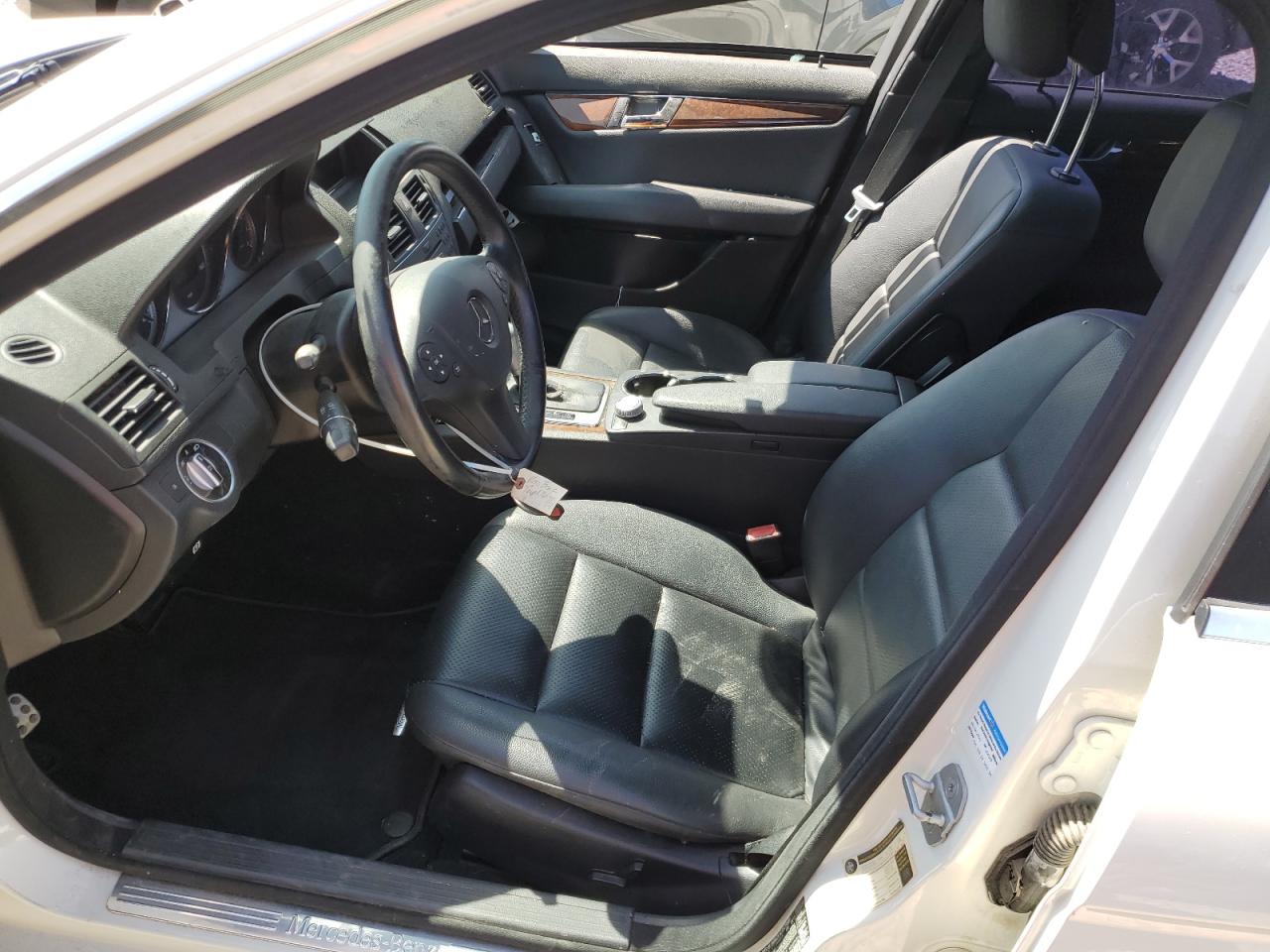 2011 Mercedes-Benz C 300 VIN: WDDGF5EB5BR182724 Lot: 65445665