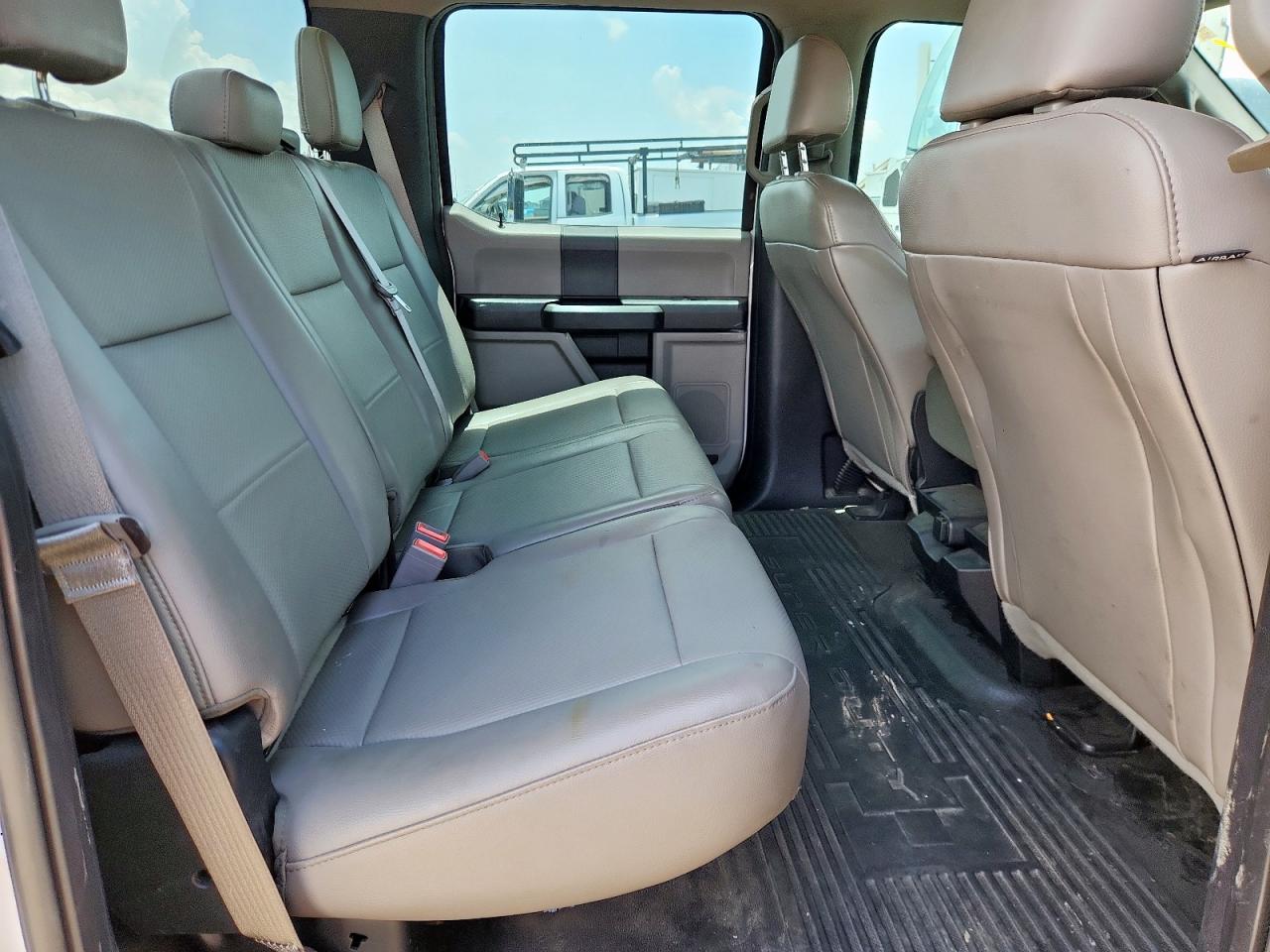 2018 Ford F350 Super Duty VIN: 1FT8W3BT6JEB42318 Lot: 64114365