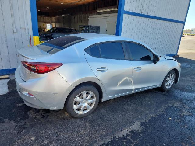  MAZDA 3 2017 Серебристый