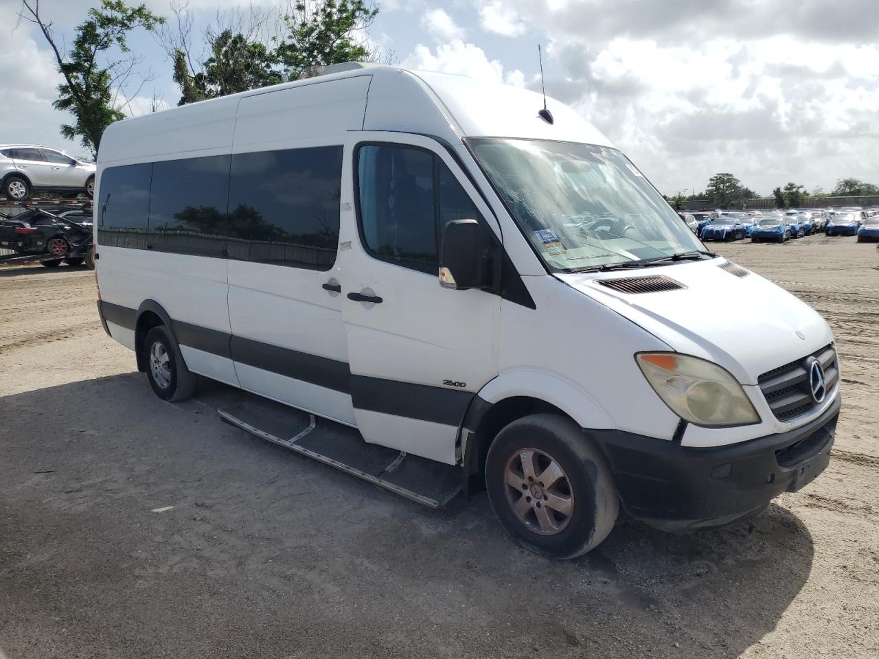 wdzpe8cc0d5806725 WDZPE8CC0D5806725 2013 Mercedes-Benz Sprinter 2500