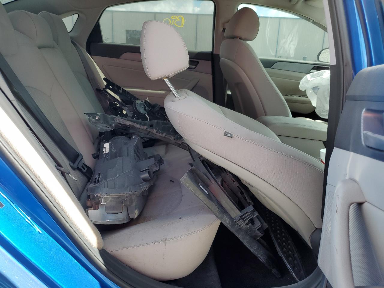 2018 Hyundai Sonata Sport VIN: 5NPE34AF7JH617181 Lot: 65285465