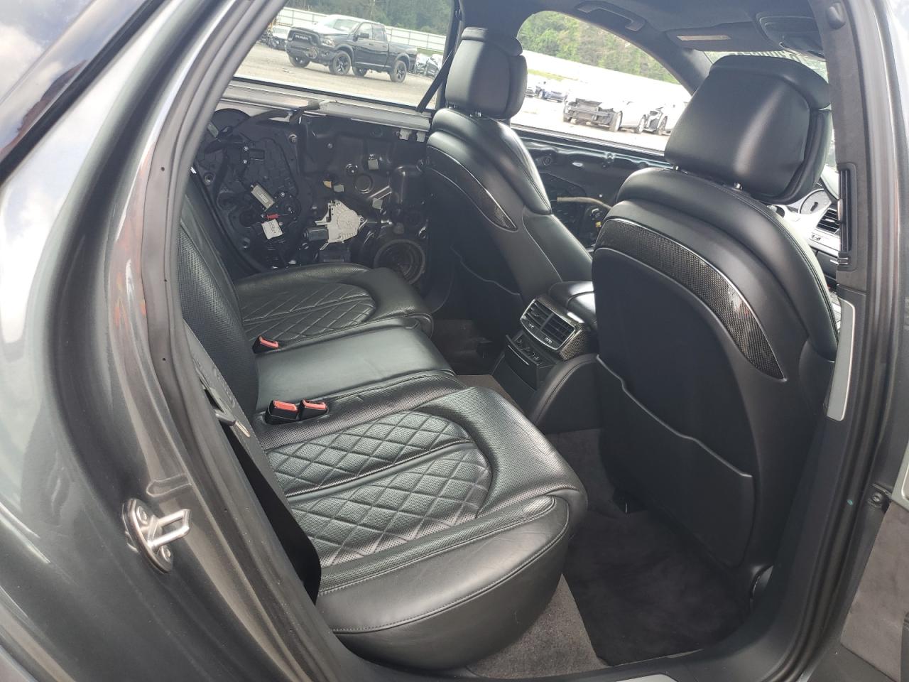 waud2afd6dn018195 WAUD2AFD6DN018195 2013 Audi S8 Quattro