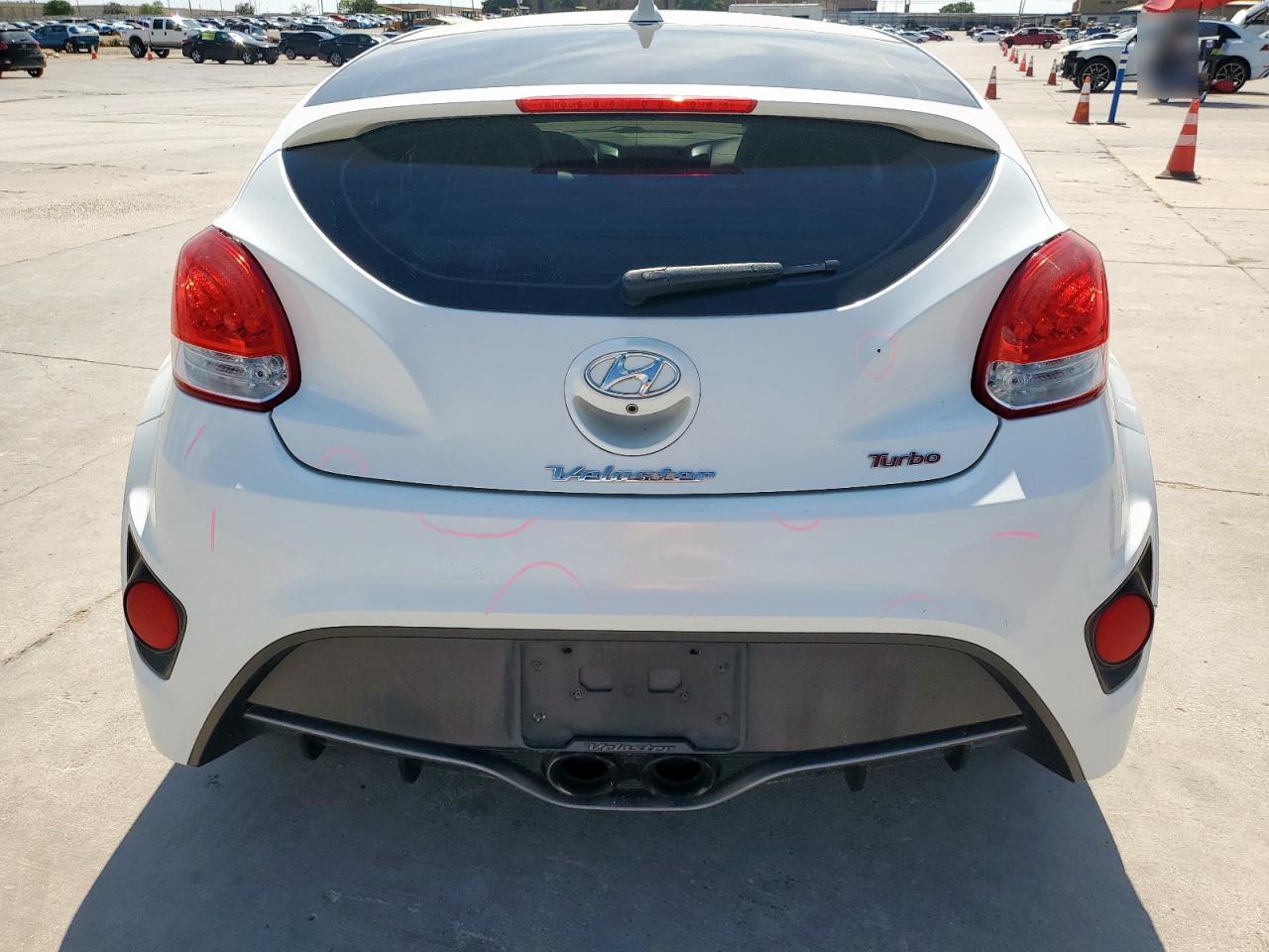 kmhtc6ae8eu199098 KMHTC6AE8EU199098 2014 Hyundai Veloster Turbo