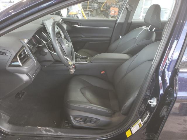  TOYOTA CAMRY 2022 Granatowy