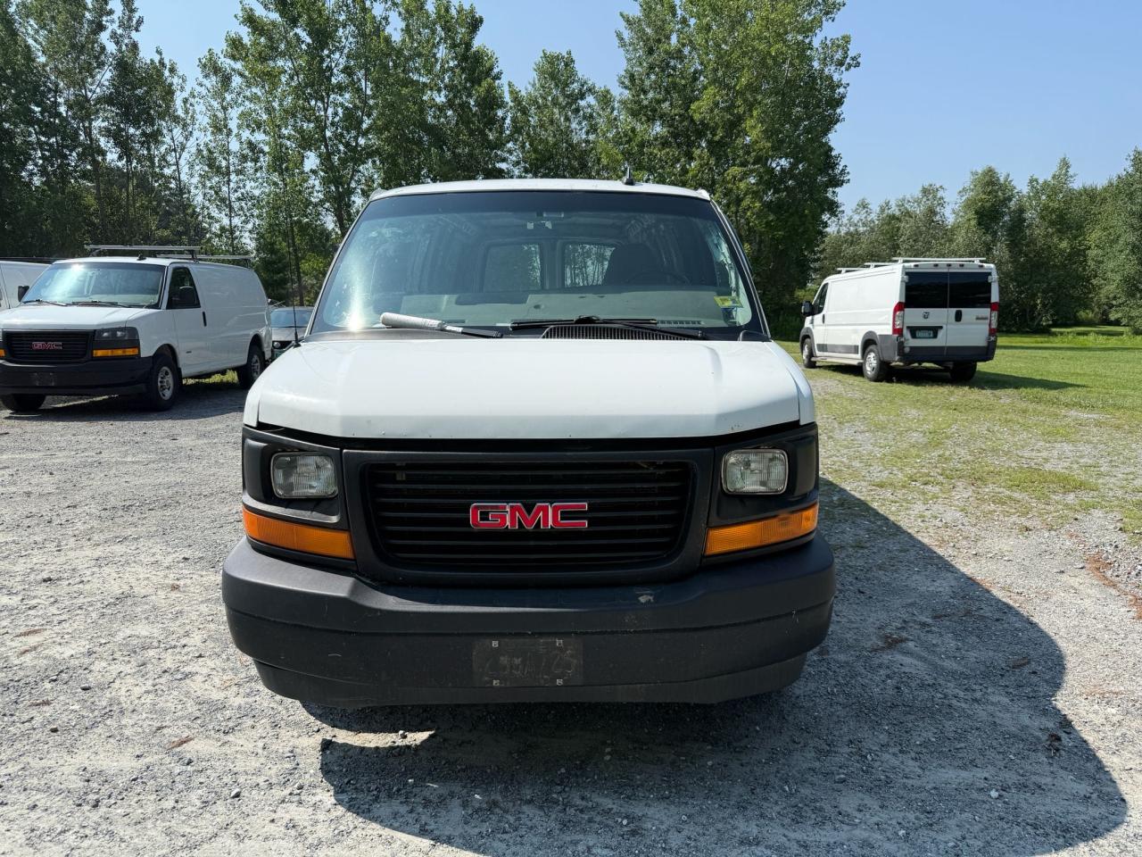 1gtw7aff3h1137883 1GTW7AFF3H1137883 2017 GMC Savana G2500