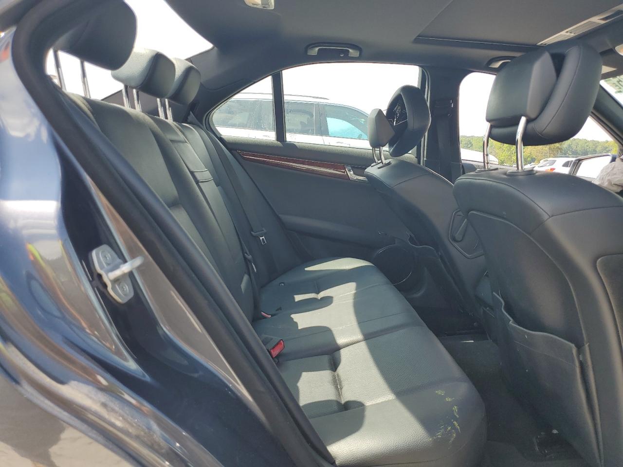 2011 Mercedes-Benz C 300 VIN: WDDGF5EB0BR159075 Lot: 62199375
