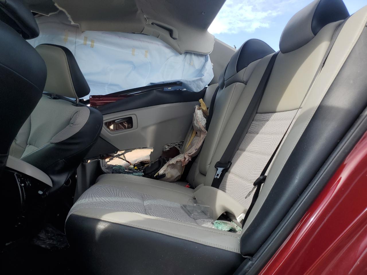 2016 Toyota Camry Le VIN: 4T1BF1FKXGU525720 Lot: 64743555