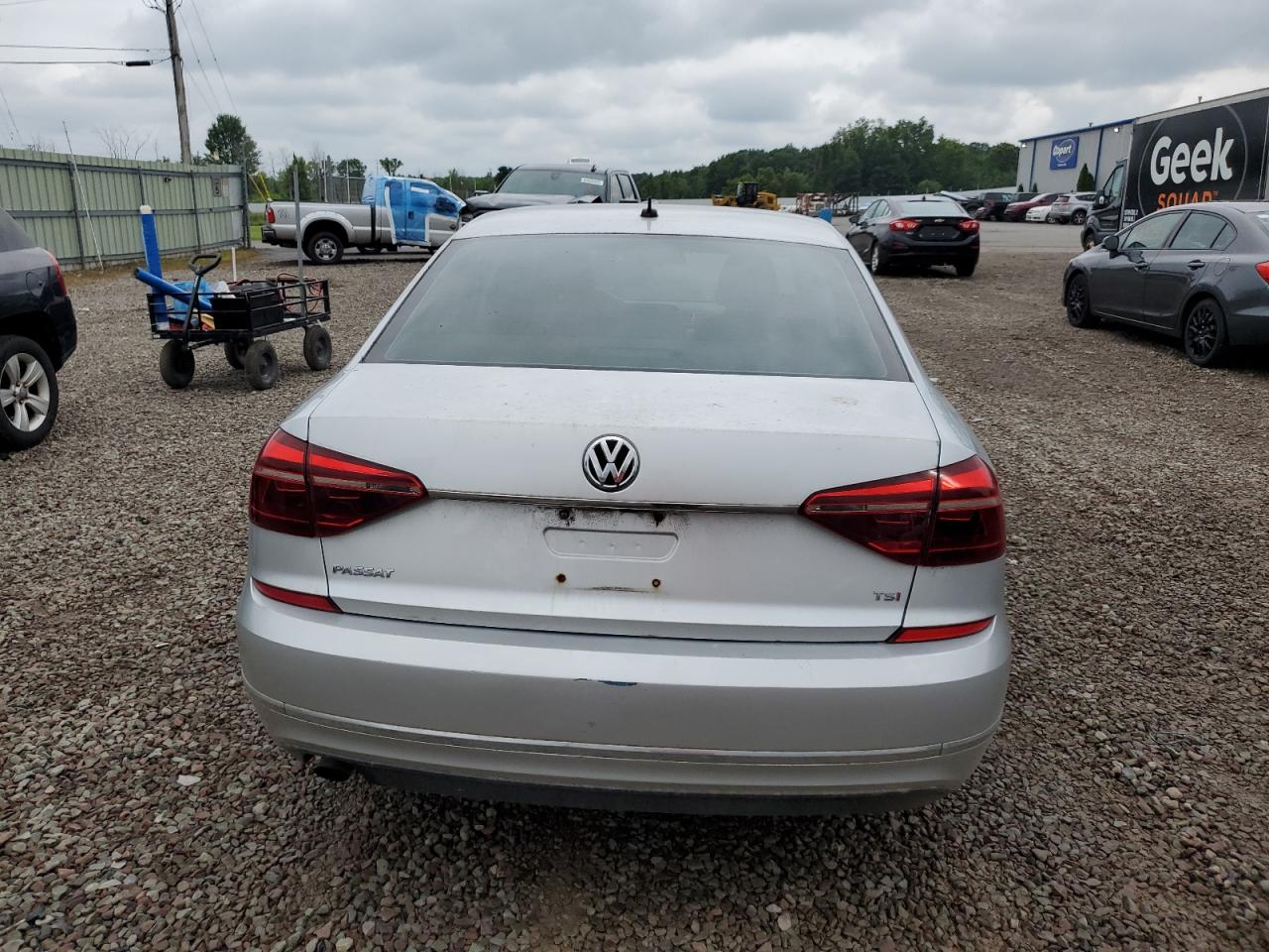 2017 Volkswagen Passat S VIN: 1VWAT7A34HC052770 Lot: 64447615