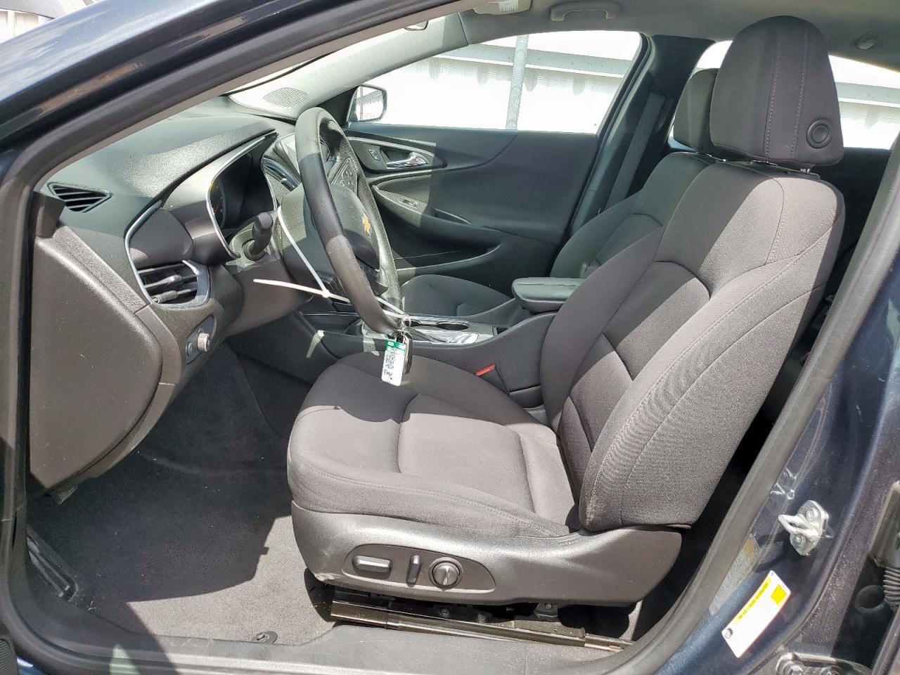 2020 Chevrolet Malibu Lt VIN: 1G1ZD5ST2LF098135 Lot: 64772035