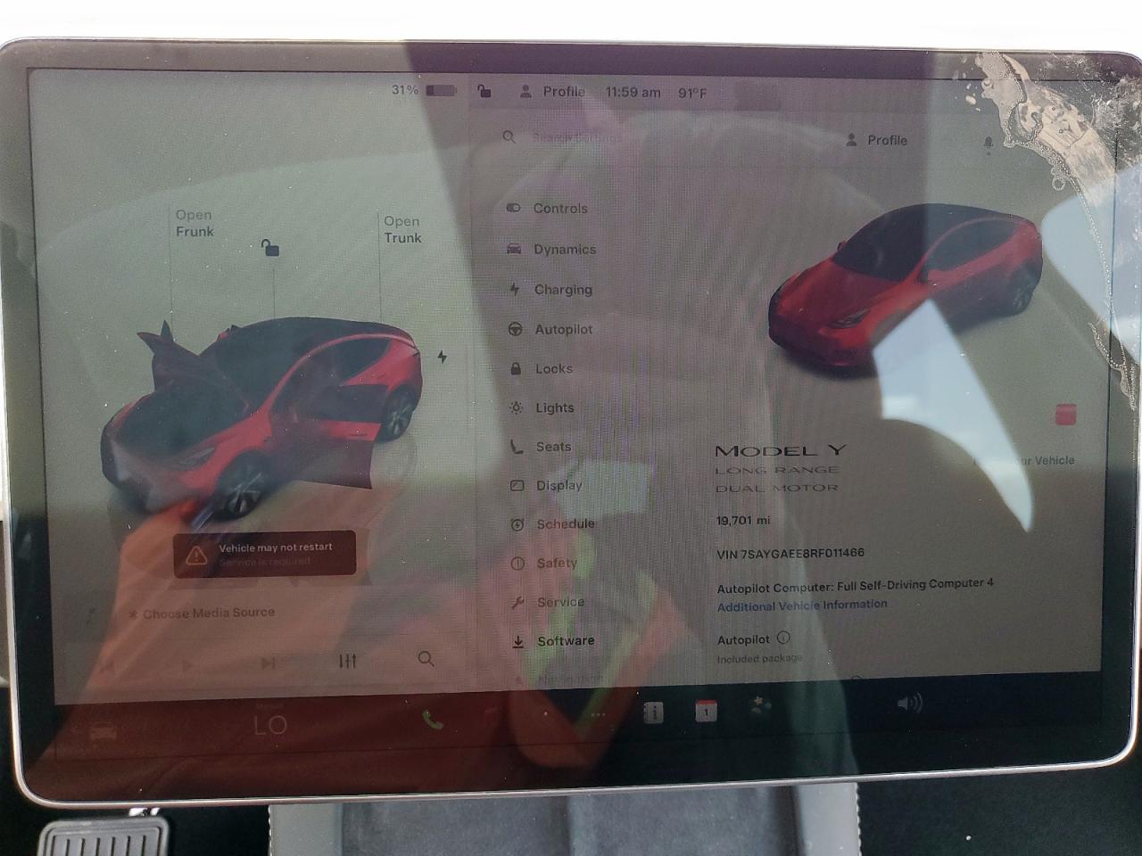 2024 Tesla Model Y VIN: 7SAYGAEE8RF011466 Lot: 63335145